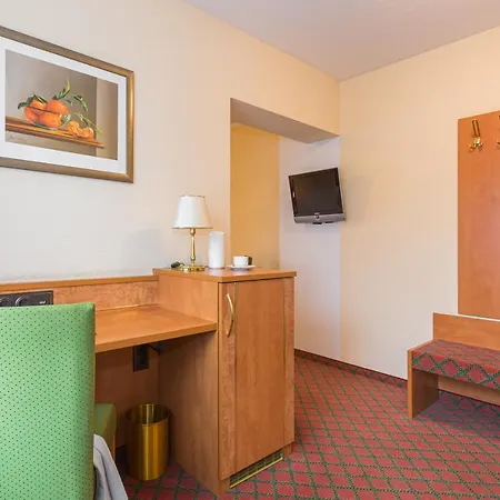 Lohmann's Kapeller Hof 3*