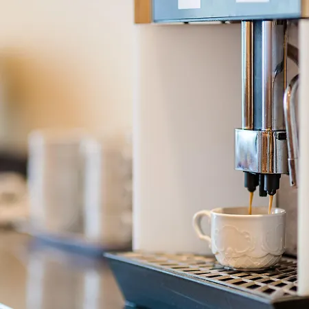 Lohmann's Kapeller Hof Hotel 3*