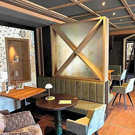 Hotel Lohmann's Kapeller Hof