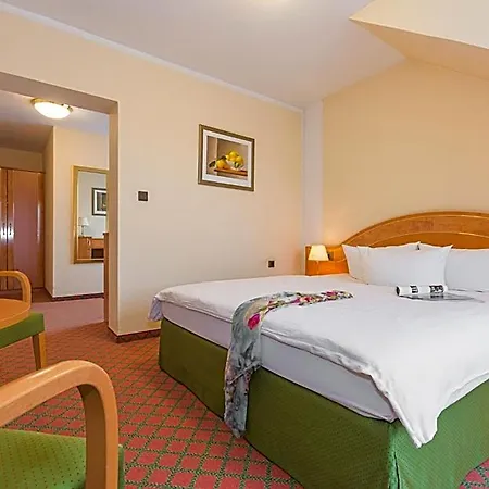Lohmann's Kapeller Hof 3*