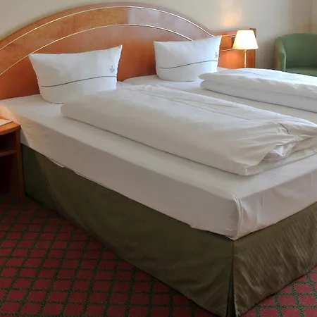 Lohmann's Kapeller Hof Hotel 3*