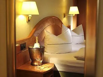 Hotel Lohmann's Kapeller Hof Langenfeld (North Rhine-Westphalia)