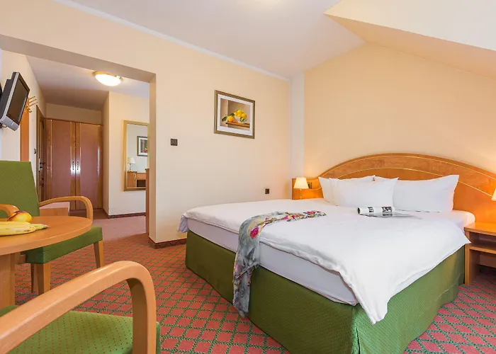 Lohmann's Kapeller Hof Hotel Langenfeld (North Rhine-Westphalia)